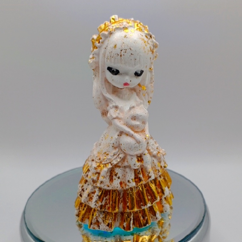 NEW Hand Made 💕 Ceramic Doll Figurine with Gold Accents